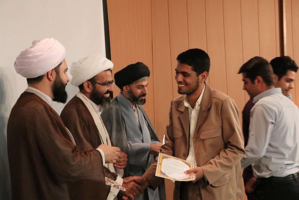 مراسم تودیع و معارفه اعضای جدید انجمن اسلامی دانشجویان دانشگاه خوارزمی