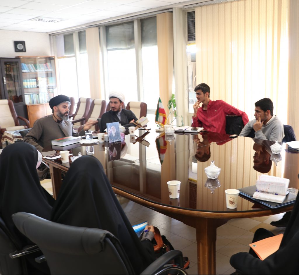 گزارش تصویری جلسه مسئولین تشکلها با مسئول محترم دفتر نهاد نمایندگی مقام معظم رهبری