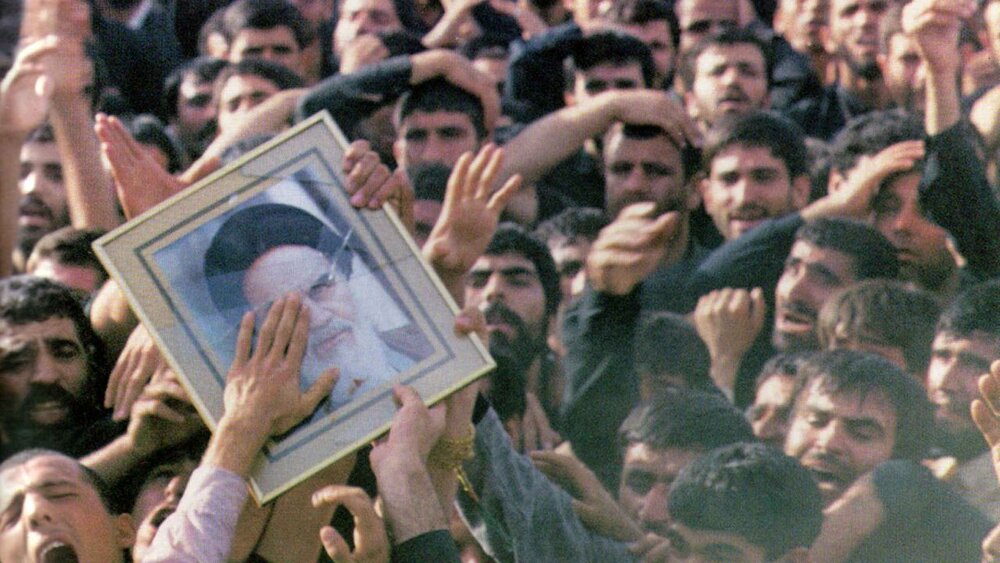 میگفتند نمیتوانیم | پیروزی انقلاب اسلامی